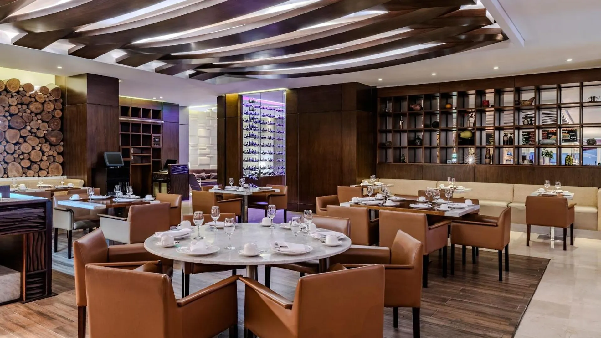 Cali Marriott Hotel 5*,